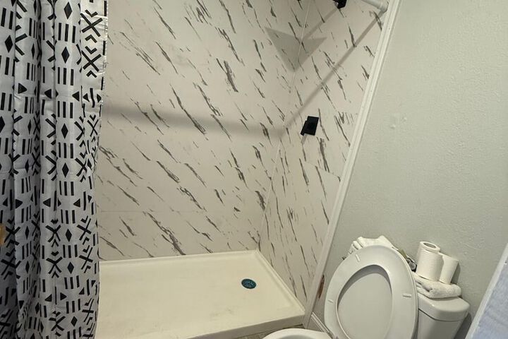 Room 14 of 20