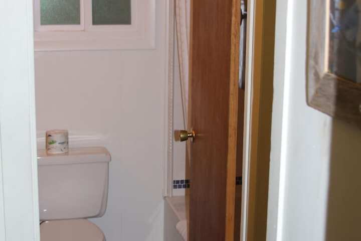 Room 146 of 175
