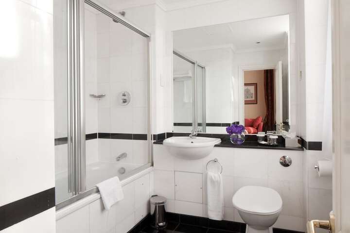 Clean Restrooms
