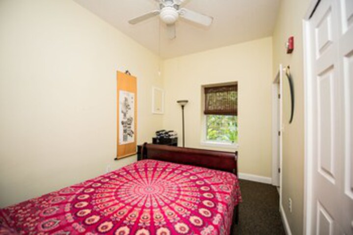 Room 47 of 59