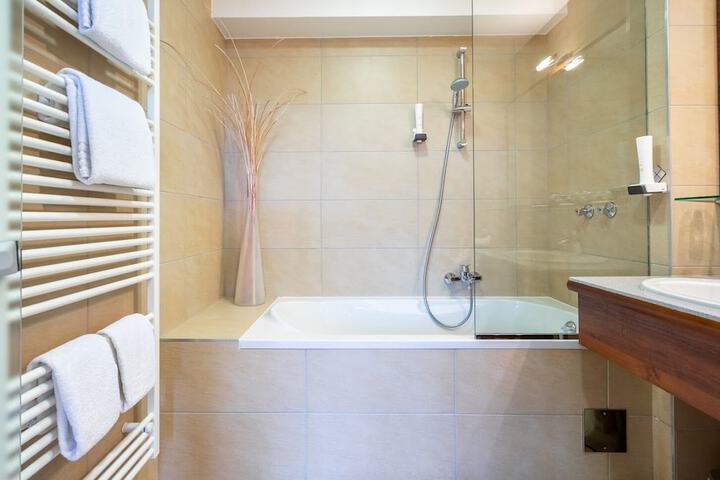 Bath Photo