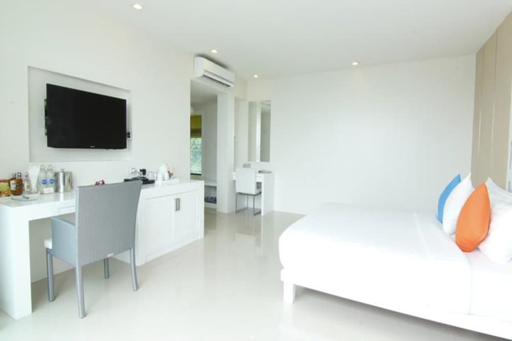 Room 31 of 66
