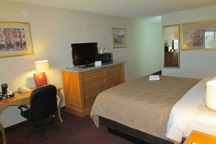 Room 18 of 59