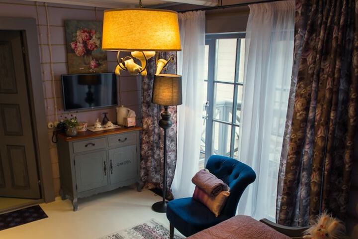 Room 36 of 50