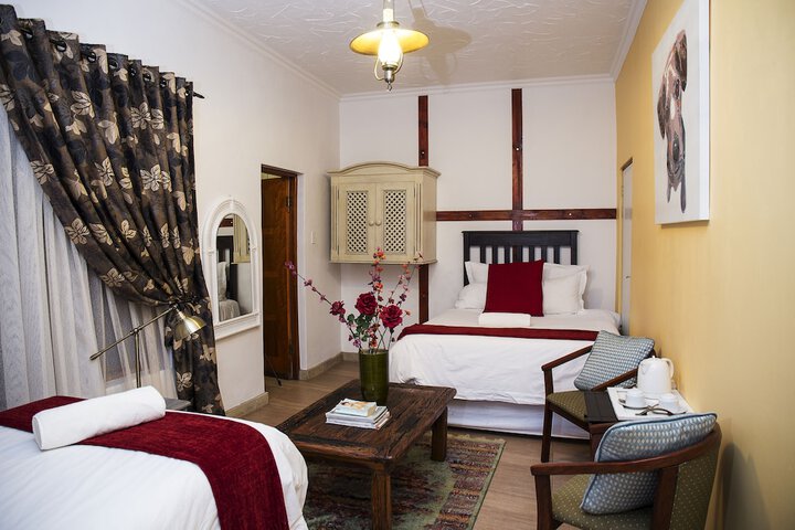 Room 13 of 52