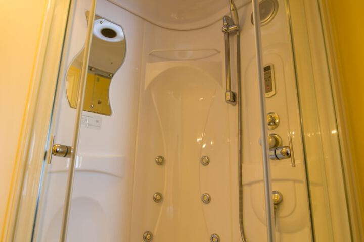 Bathroom Interior Photo