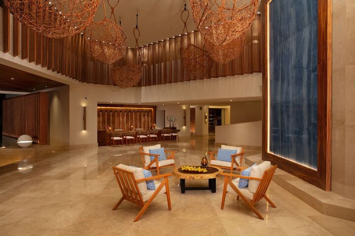 Hotel Interior 2 of 78