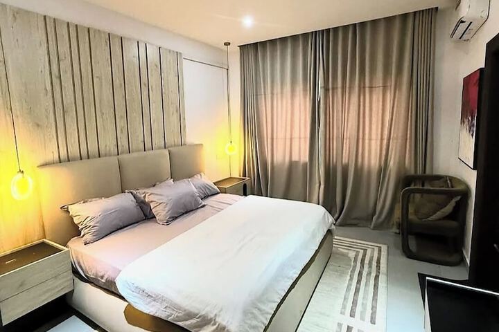 Room 15 of 57