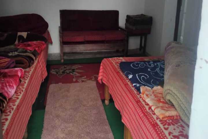 Room 9 of 29