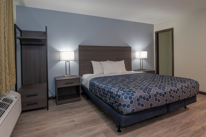 Room 20 of 43