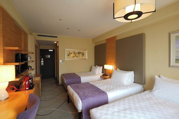 Room 49 of 239
