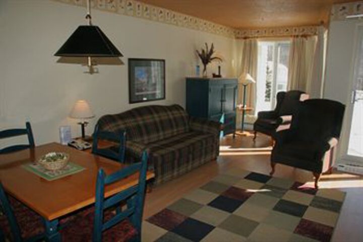 Room 18 of 42