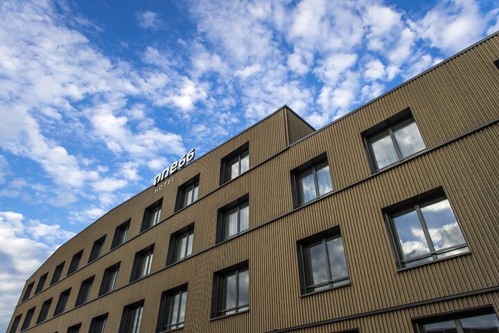 Hotel 67 of 71