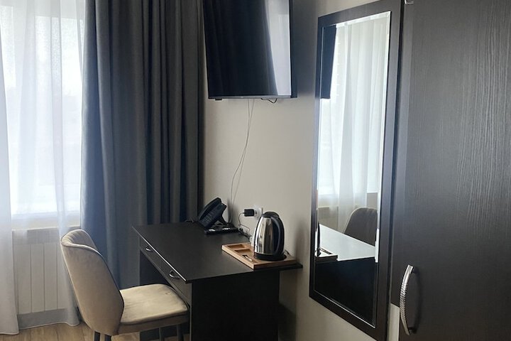 Room 4 of 30