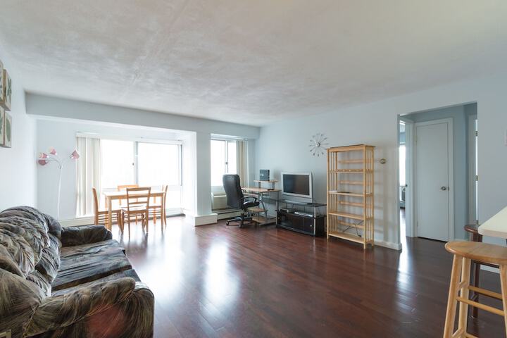 Room 14 of 27
