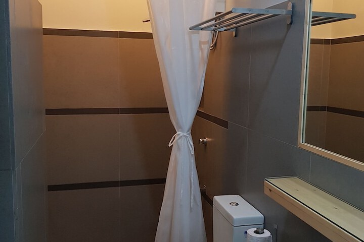 Room 43 of 71