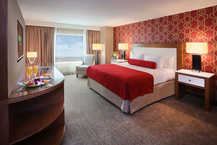 Chelsea Classic Room with 1 King Bed (10 of 54)