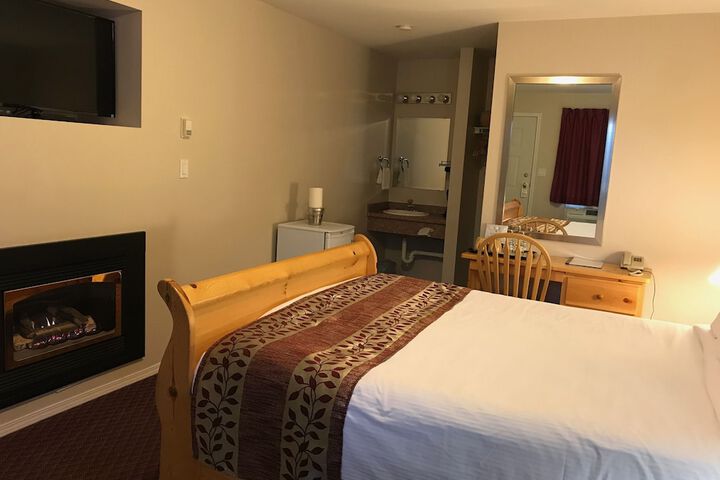 Room 47 of 65