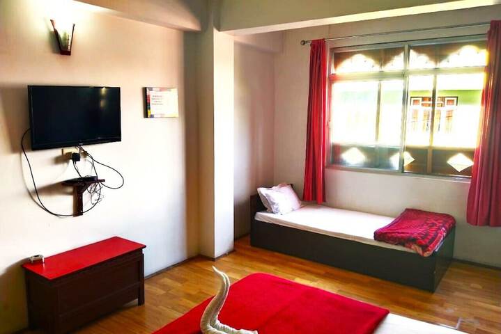 Room 5 of 29