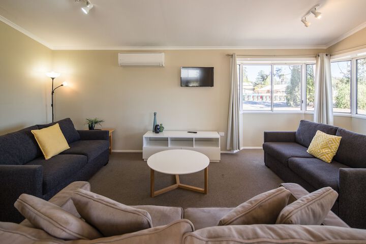 Room 25 of 41