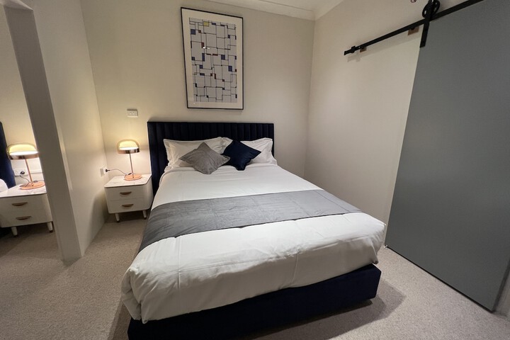 Room 14 of 63