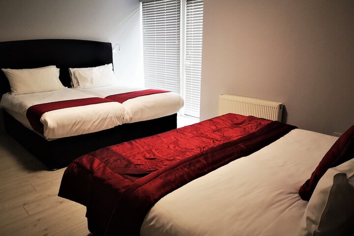 Room 41 of 219