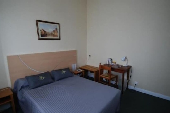 Room 15 of 20