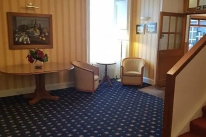 Inside Room Photo