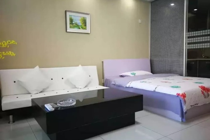 Room 2 of 15