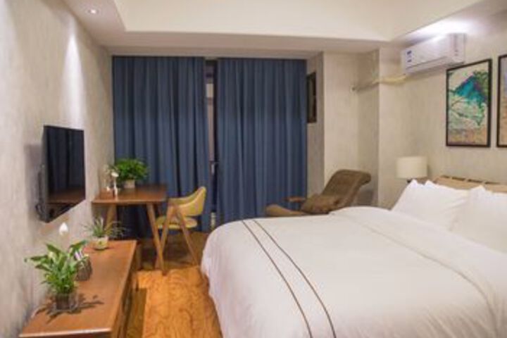 Room 14 of 45