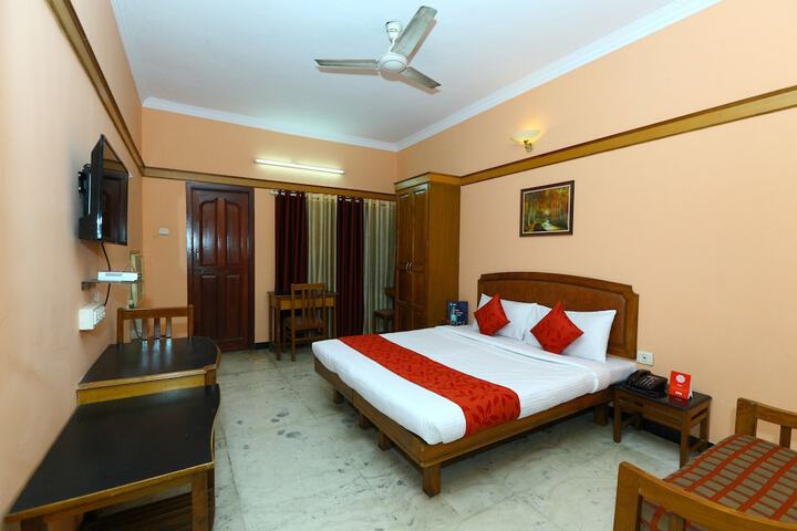 Room 15 of 23