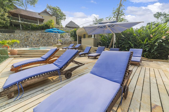 Sundeck 80 of 92