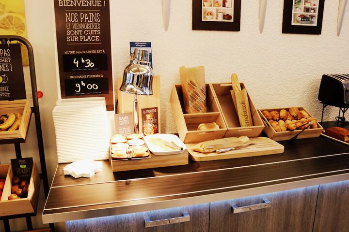 Breakfast buffet