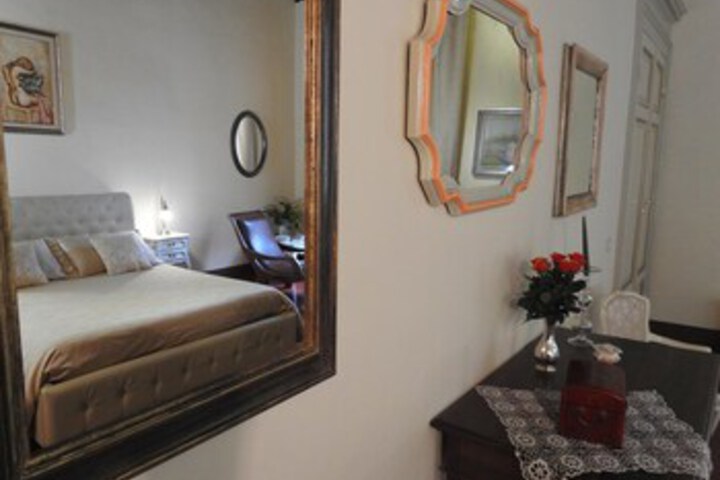 Room 31 of 34