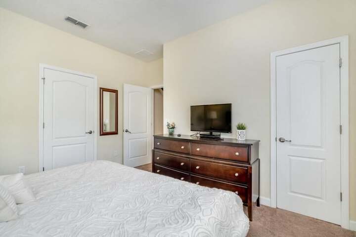 Room 2 of 45