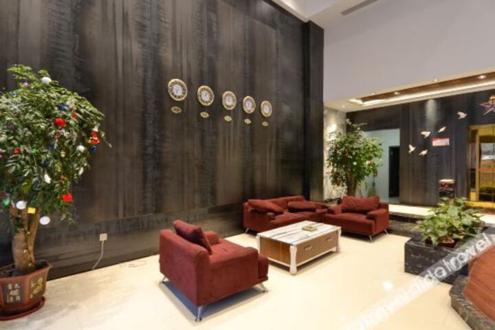 Hotel Interior 4 of 9