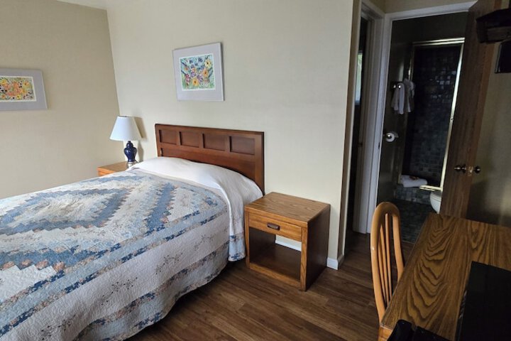 Room 15 of 31