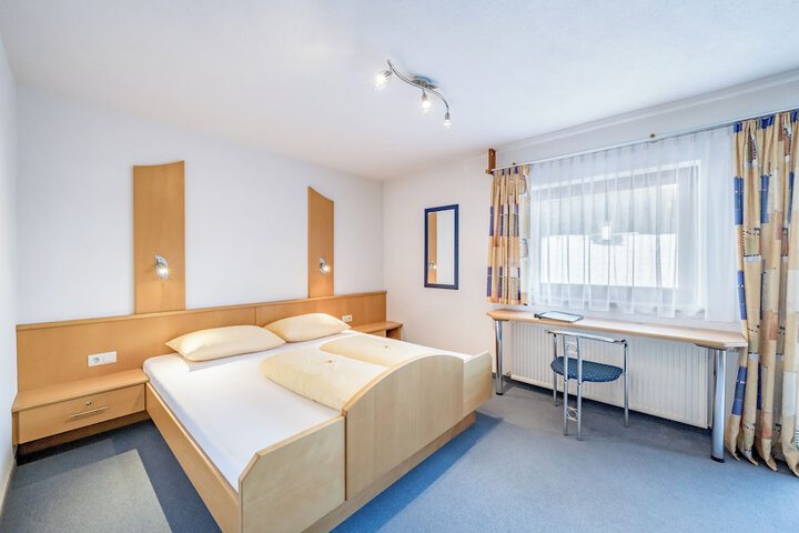 Room 58 of 131