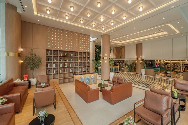 Guest Lobby