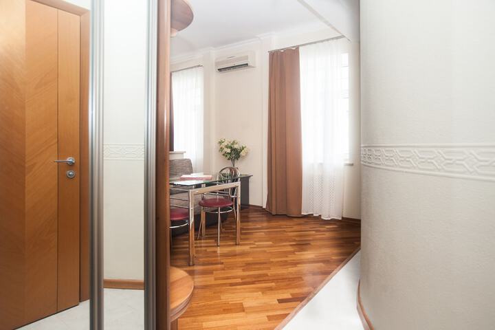 Room 14 of 20