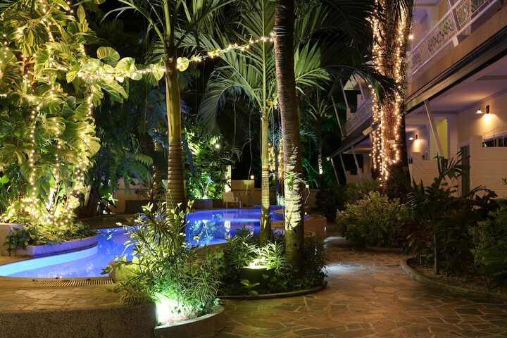 Pool 50 of 84