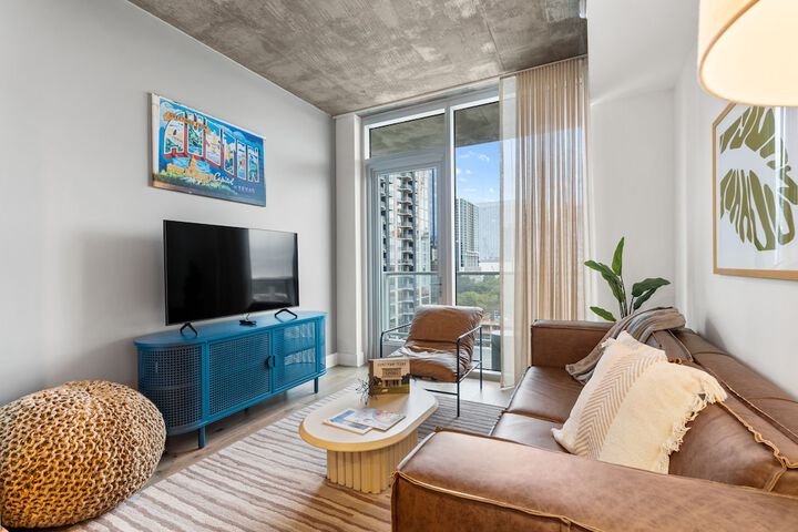 Room 437 of 860