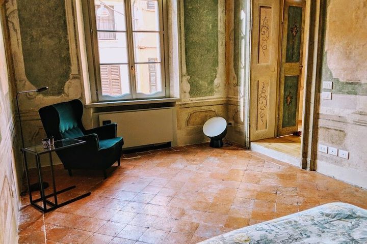 Room 14 of 62