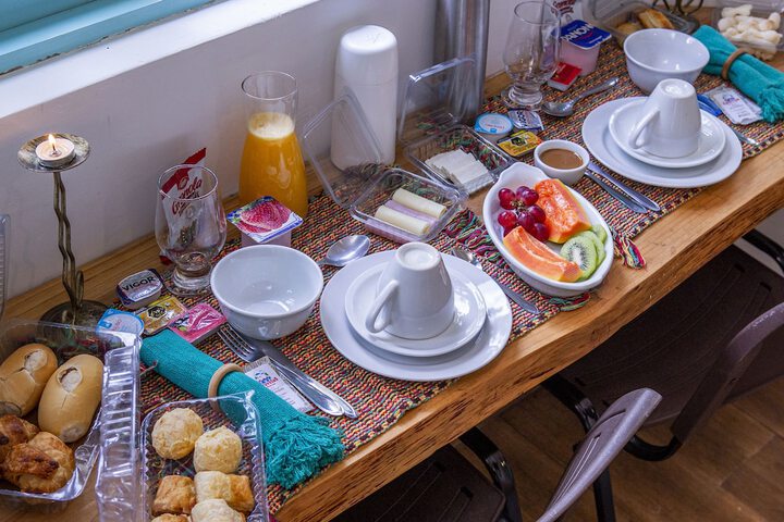Breakfast/Coffee Service 86 of 145