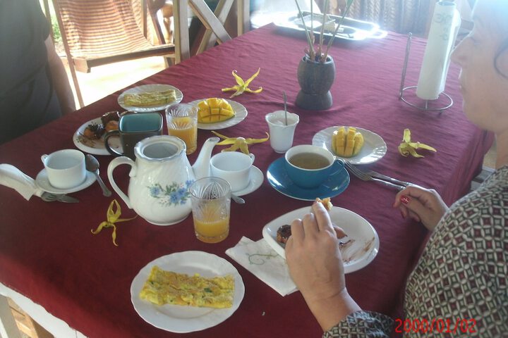 Breakfast/Coffee Service 21 of 28