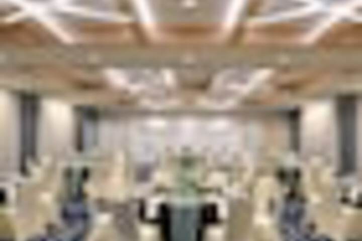 Ballroom/Hall 110 of 177