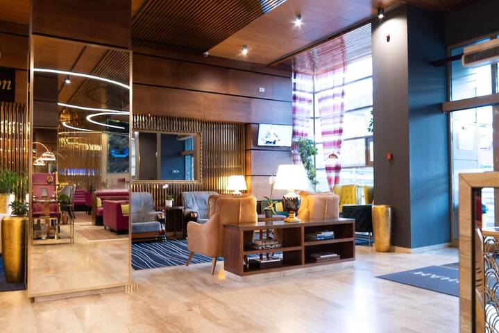 Lobby Photo