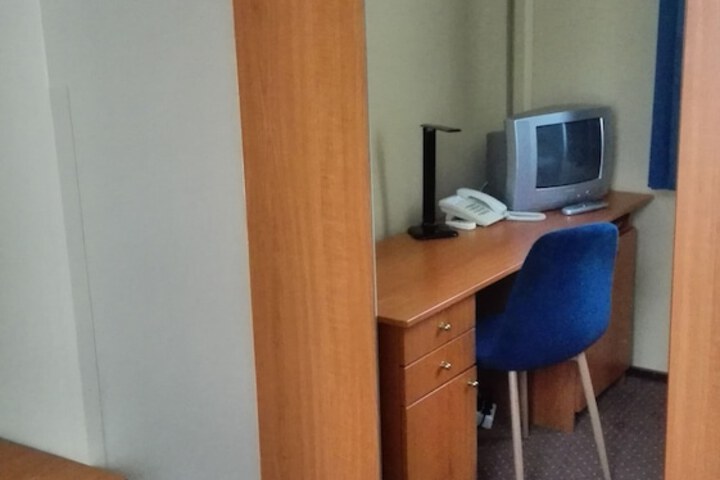 Room 18 of 40