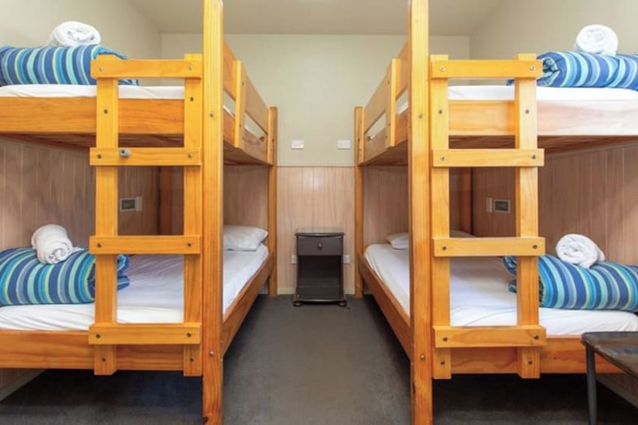 Room 17 of 123