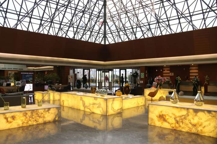 Hotel Lobby